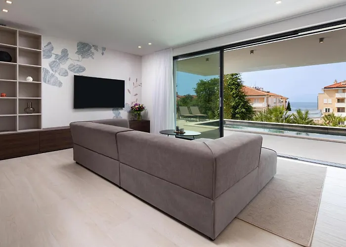 Pet Friendly Apartment In Malinska Apartment Malinska